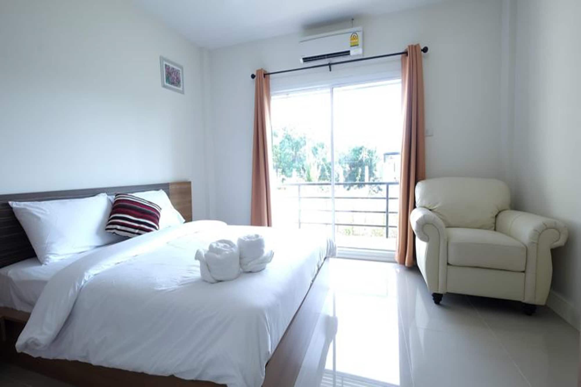Privacy Residence Lopburi Exterior photo