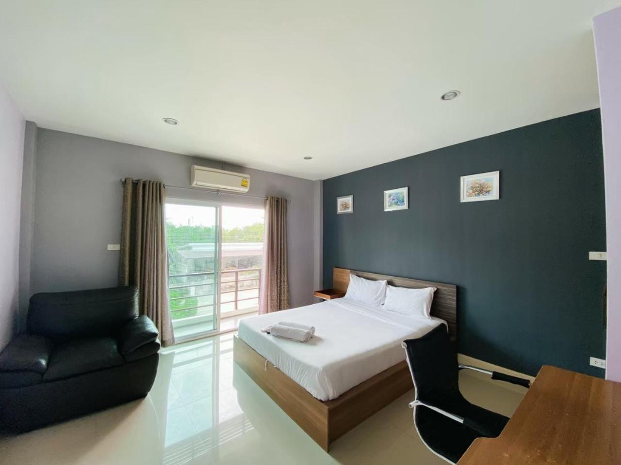 Privacy Residence Lopburi Exterior photo