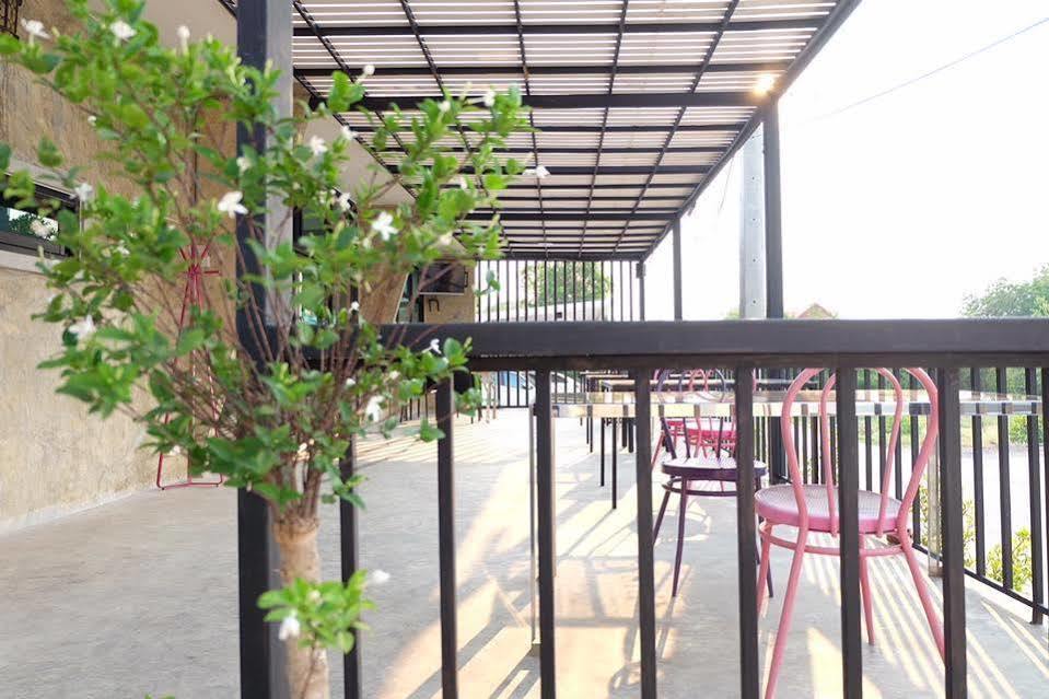 Privacy Residence Lopburi Exterior photo